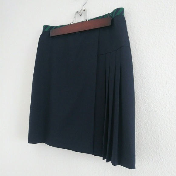 Brooks Brothers Dresses & Skirts - Brooks Brothers Red Fleece skirt